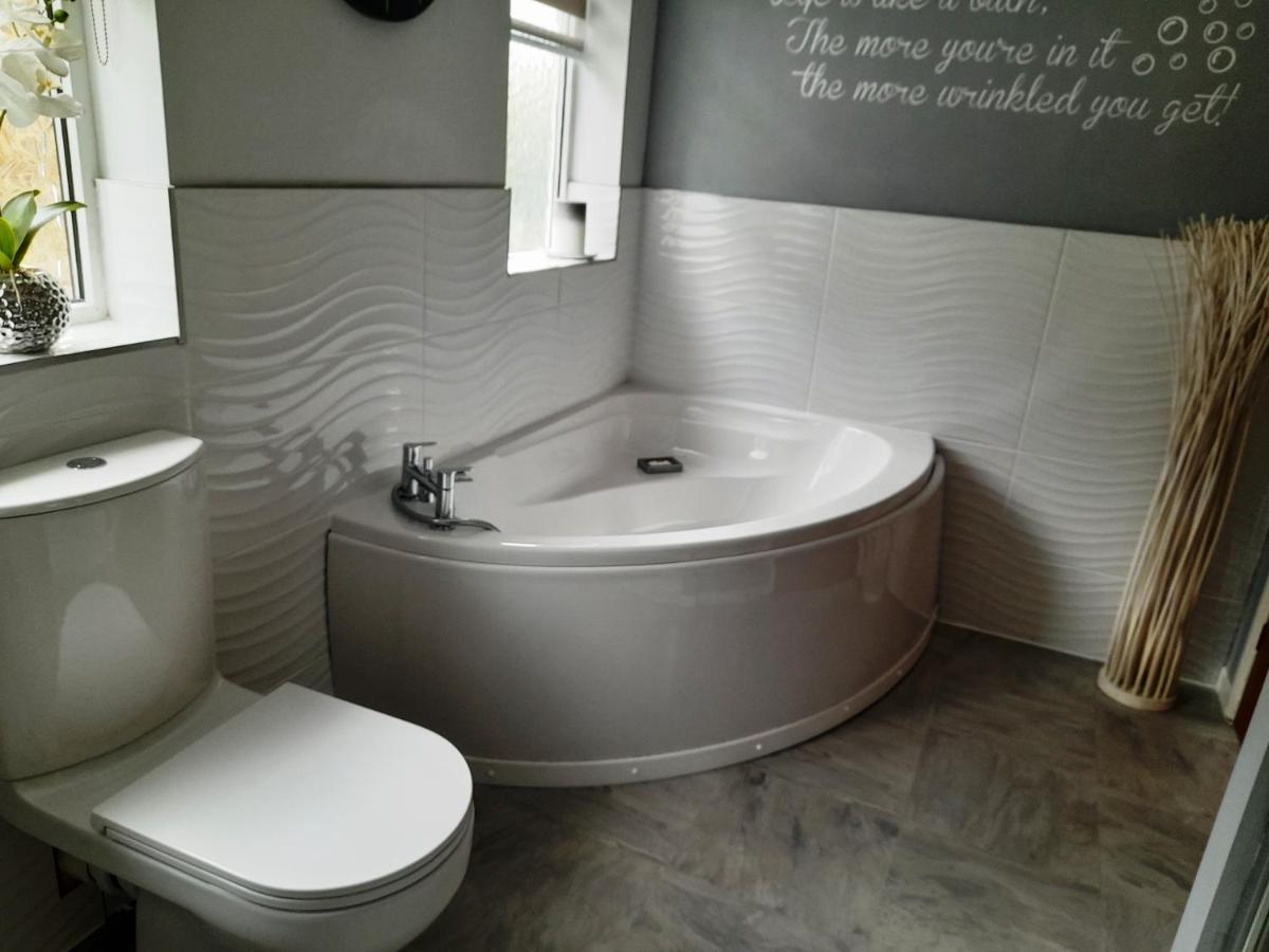 Gayton Bed & Breakfast Hampton in Arden Extérieur photo